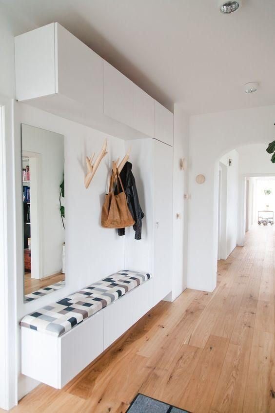 10 decorating tips to relook an entrance without ruining it