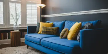 Learn how to design a living room according to its form