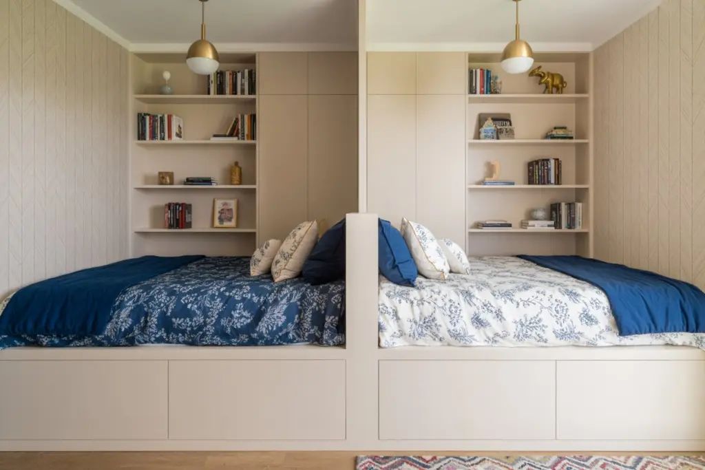 A headboard as a separation in kids room