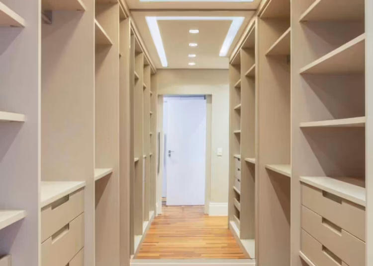 dressing room