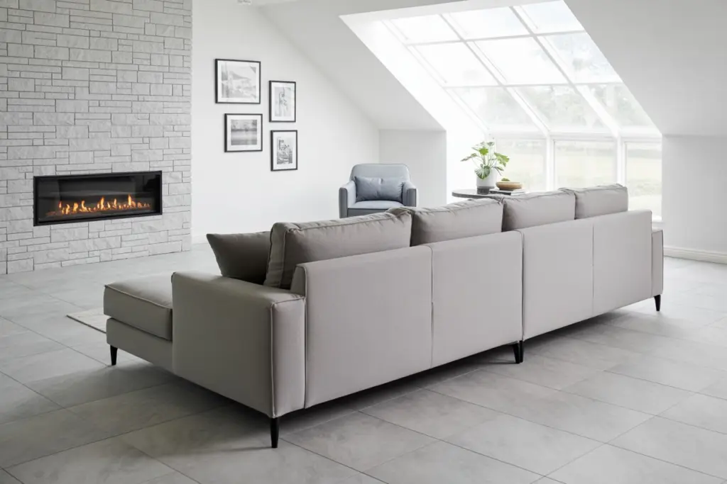 17 ways to boost a white interior design 17 A white living room that mixes gray and beige for a contemporary rendering