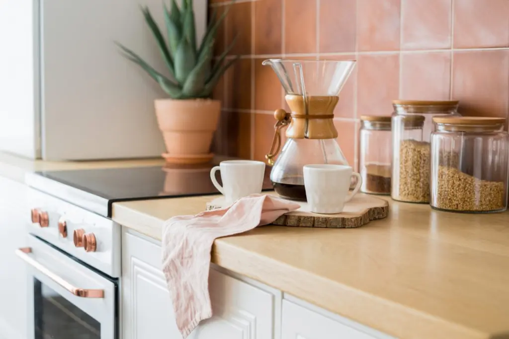 Terracotta backsplash