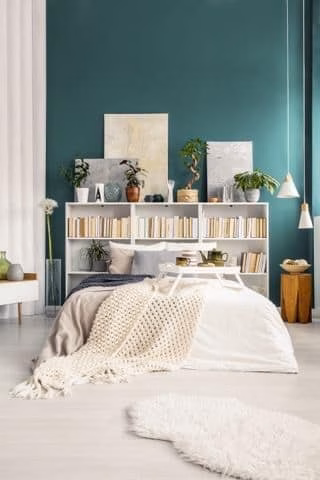 choose an original and practical headboard
