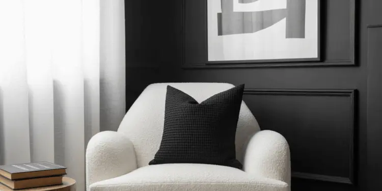 Black and white interior design: inspirations and good associations