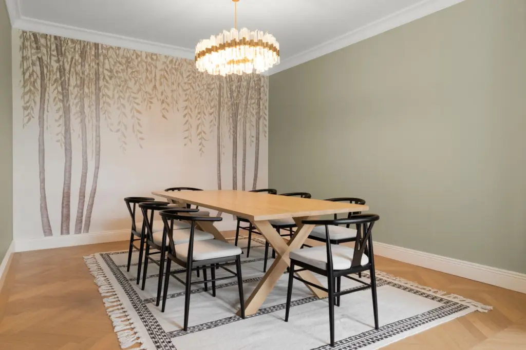 majestic wallpaper to decorate an empty wall