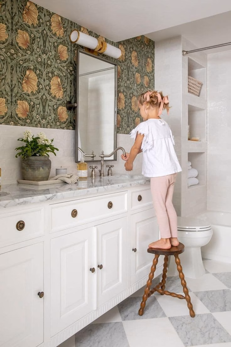 bathroom tile flooring