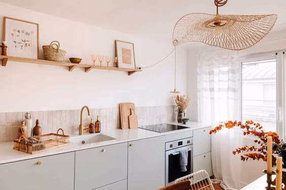 What decor for my credenza?