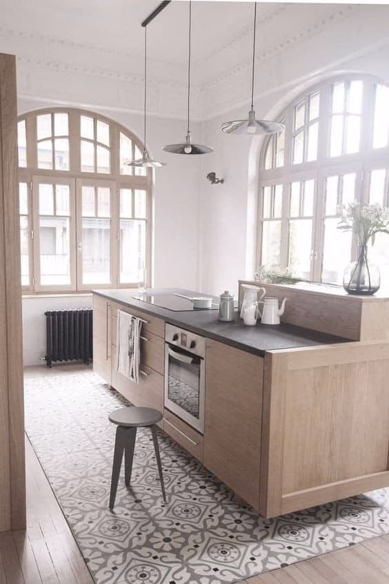 Parquet and cement tiles