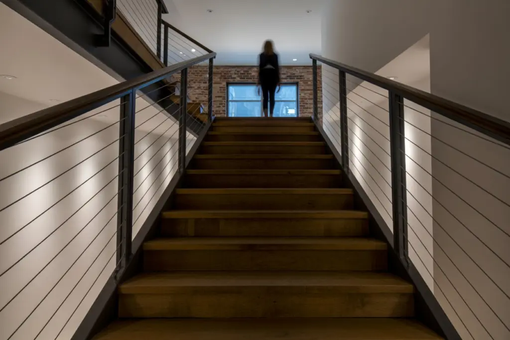 Industrial-style banisters 