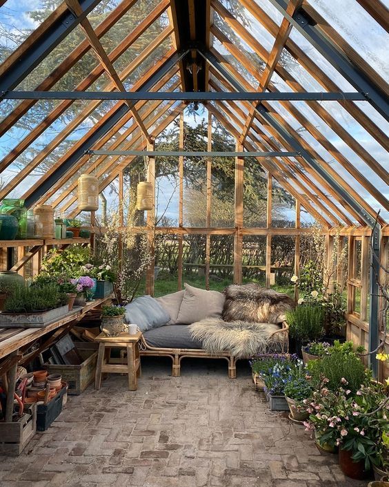 How to Create the Perfect Reading Nook 8 outdoor reading nook