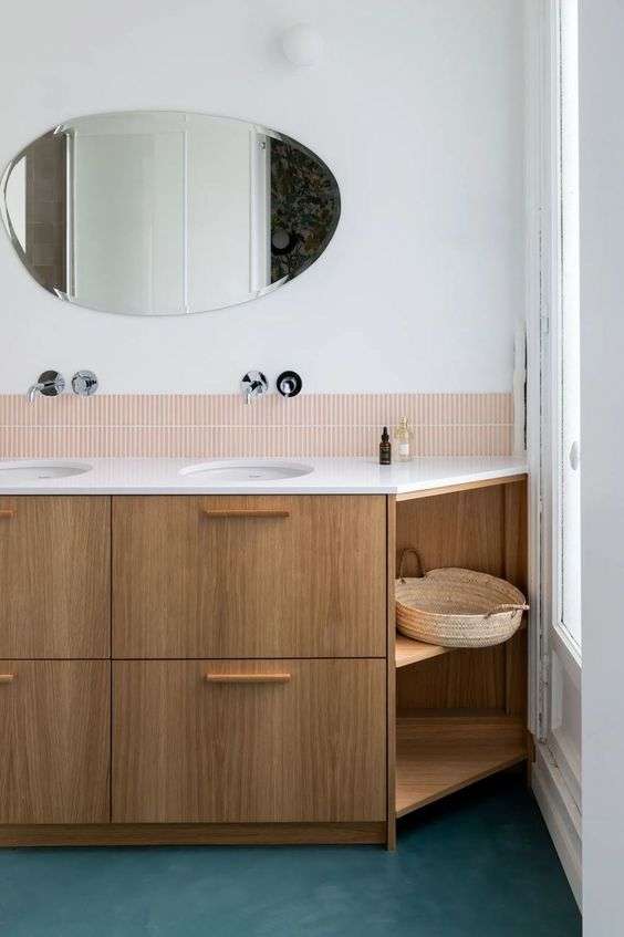 Custom bathroom vanity