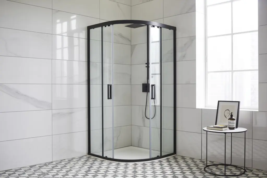 Corner showers