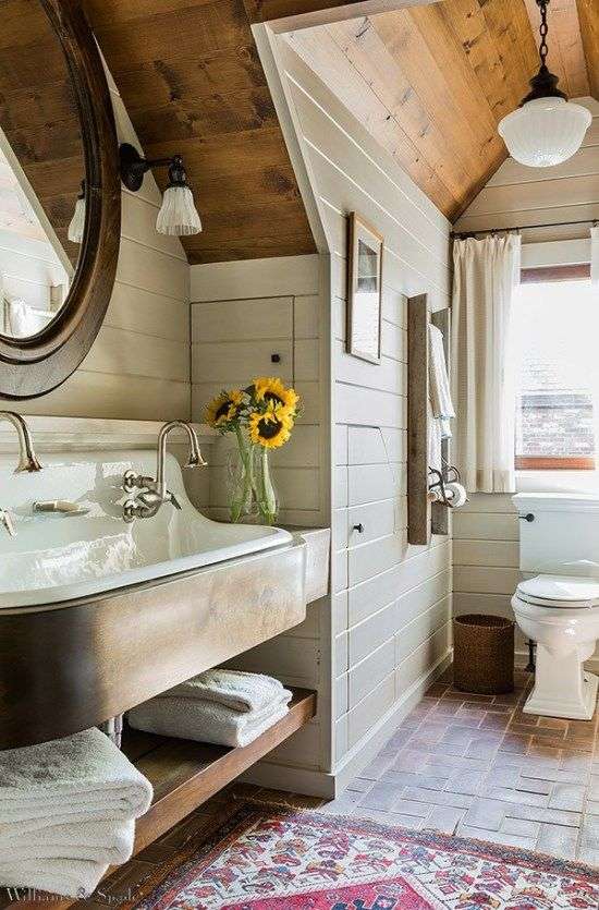 Things to avoid when designing a farmhouse style bathrooms