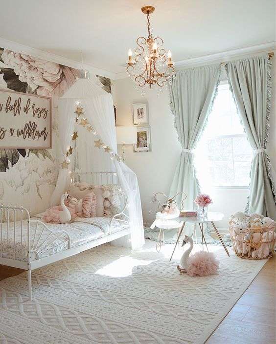 The girl's room