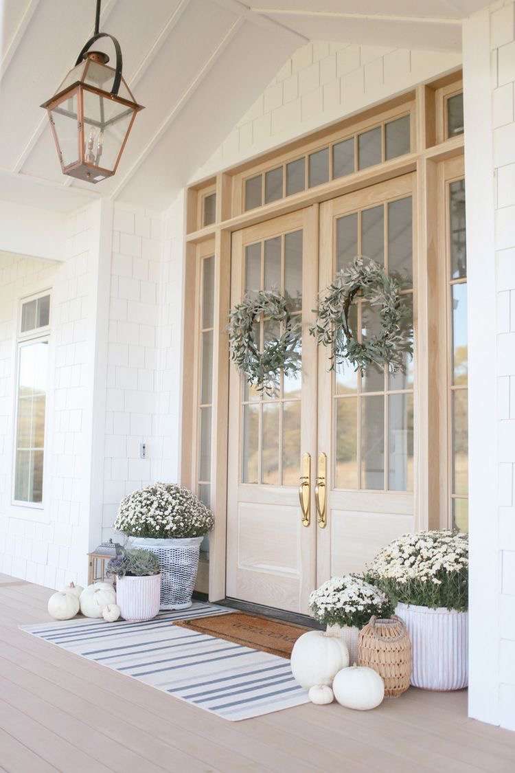 create a welcoming entrance