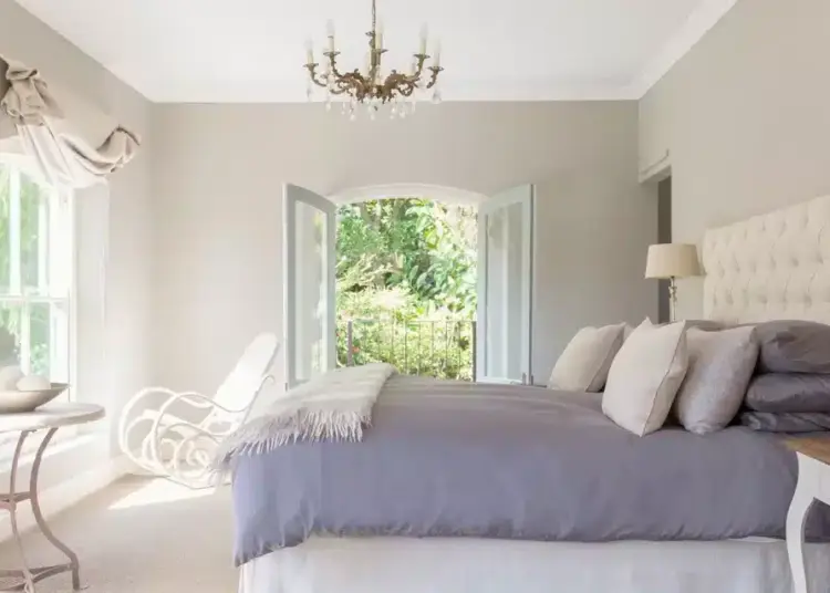 A sanctuary of rest and well-being, the bedroom decoration is now one of the most important rooms in the home.