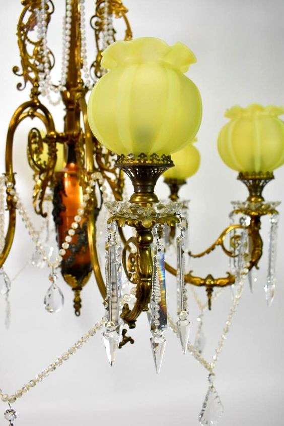 Victorian interior design light
