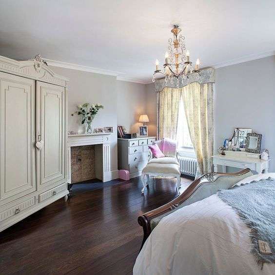 Fabrics at the heart of Victorian interior design