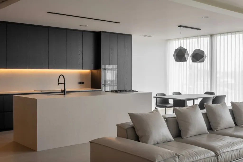 Minimalist style kitchen floor tiling