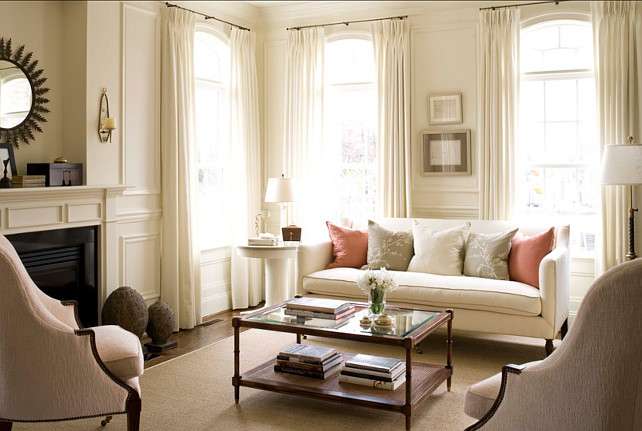Traditional living room decoration