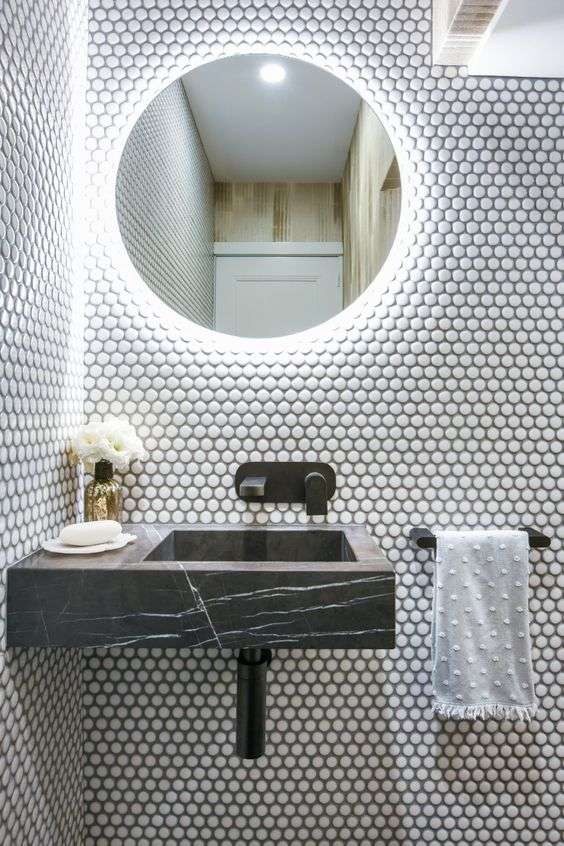 Bathroom wall hung sink
