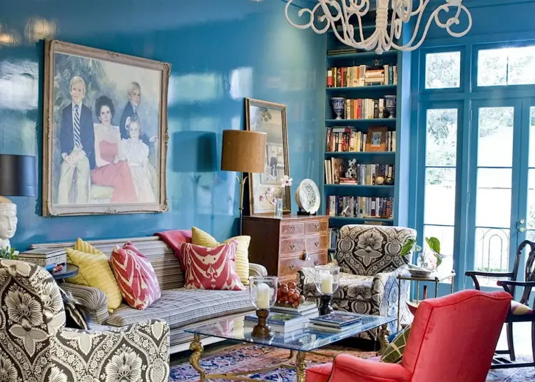 A daring and inventive approach to interior design is the maximalist style. Maximalism emphasizes extravagance, excess, and individuality in contrast to minimalism, which pushes for simplicity and moderation.