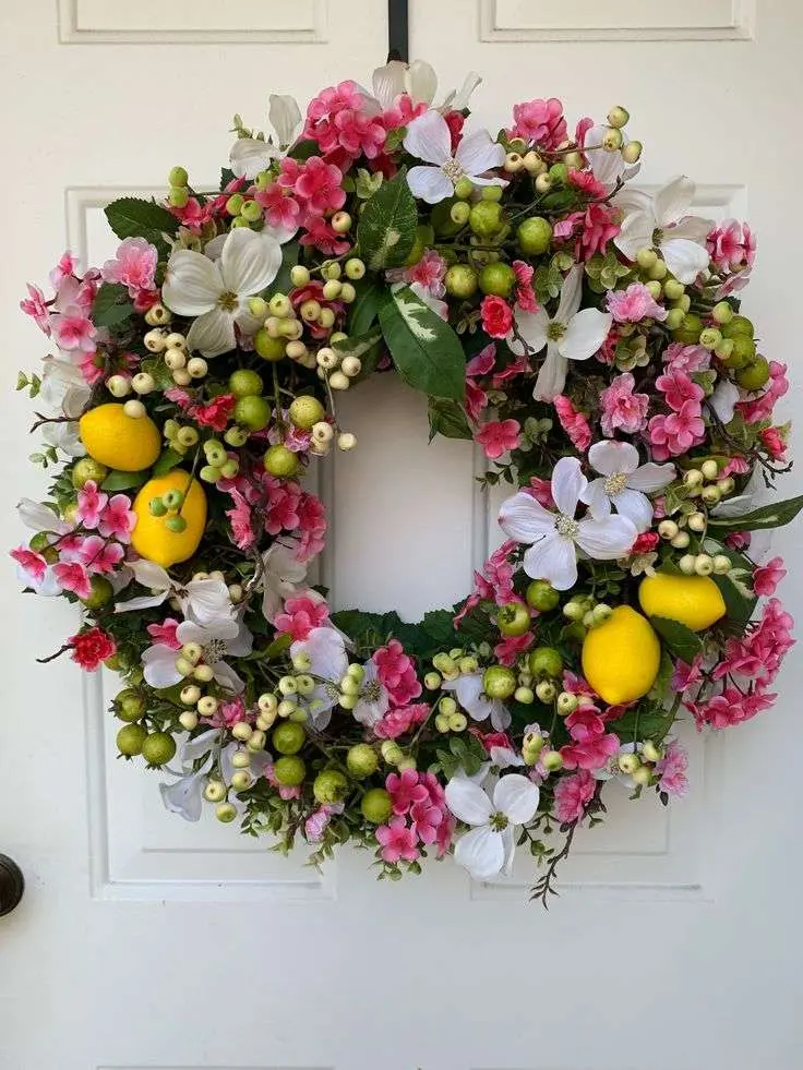 Refreshing summer decoration with lemon and cherry themes
