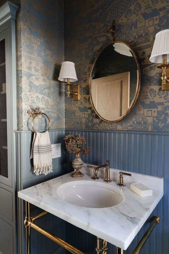 Bathroom front lights