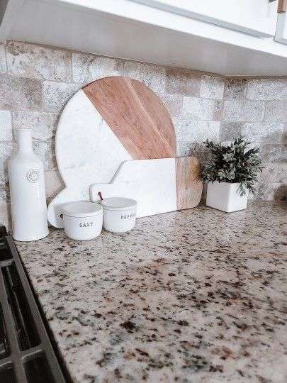 Chic Cutting Boards for your Kitchen Countertop Decoration: 