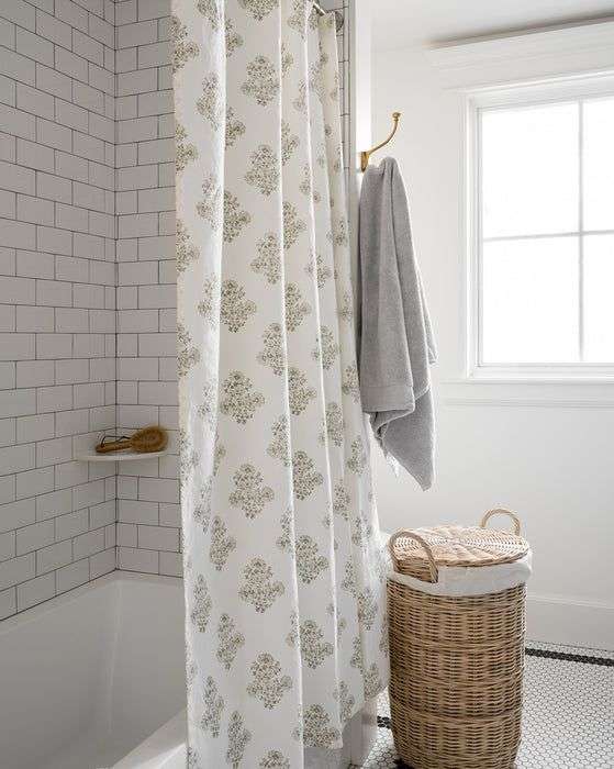 Shower curtain and styles