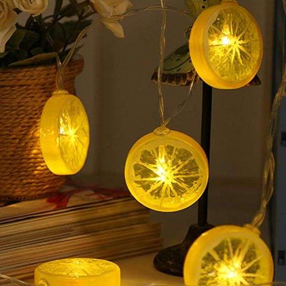 Summer decoration: Lemon strings of lights