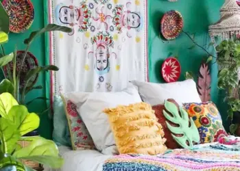 A bohemian décor tells a story, that of its occupants, through the objects chosen and accumulated over time...