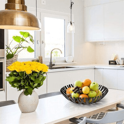 Kitchen countertop decoration:Beautiful Fruit Bowl