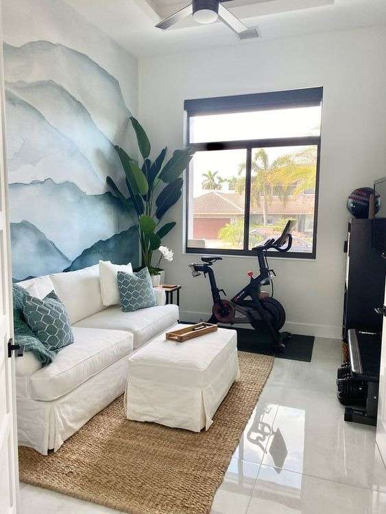 An exercise area in the living room: 