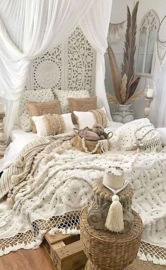 Key elements of the Boho style:
