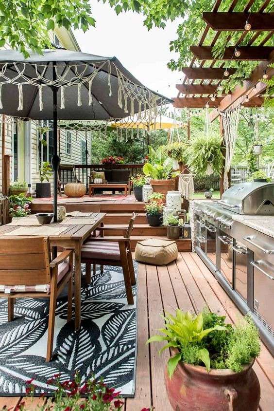 A bohemian Outdoor Kitchen Decor