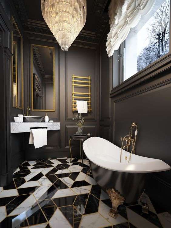 classic Black and white maximalism for a luxurious ambience in a bathroom 