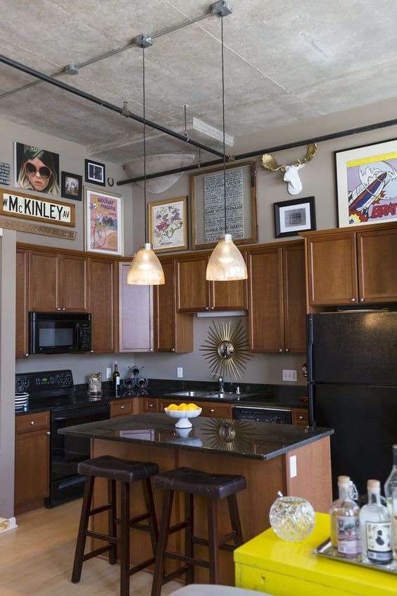 Display Artwork