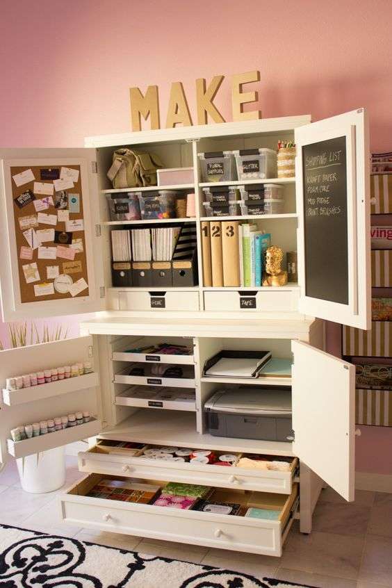 Transform a storage unit into a sliding door: 