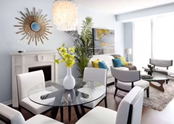 Your living room is undoubtedly a real place of conviviality, and thanks to its generous surface area, it frequently combines the living room and dining room in the same space for creating the perfect living-dining room.