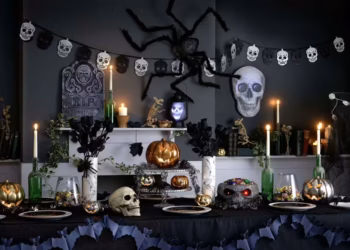 Welcome to the spookiest time of the year! Halloween is just around the corner, and it's time to start thinking about decorations.