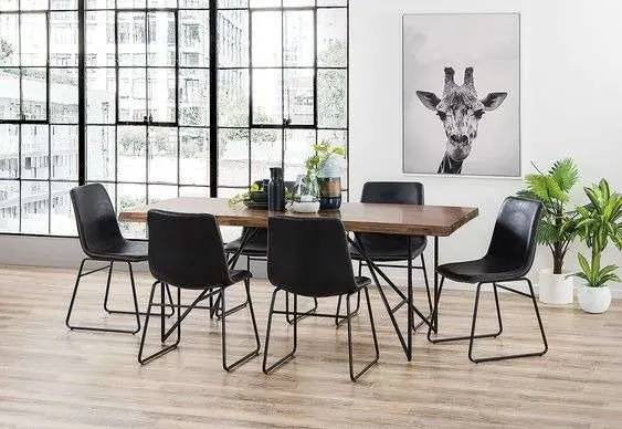 Choose Minimalist Chairs to boost Your Home style