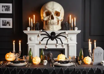Indoor Halloween Decoration Ideas: Spooky Decor