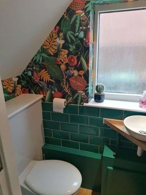 under stair toilet walls