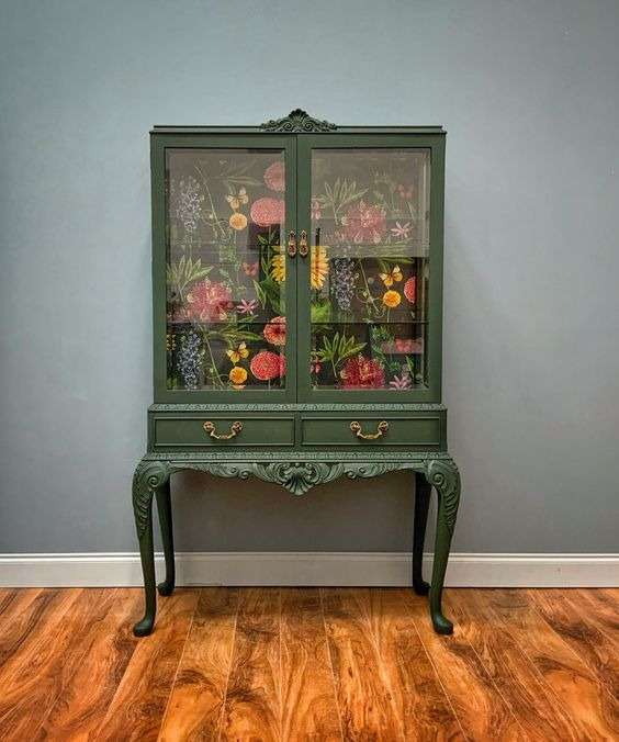 Reimagine existing dining room furniture for a craft room: 