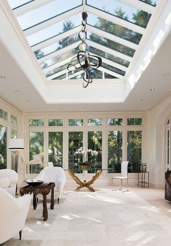 Scandinavian style in sunroom