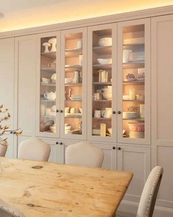 Storage Options for the Dining Room