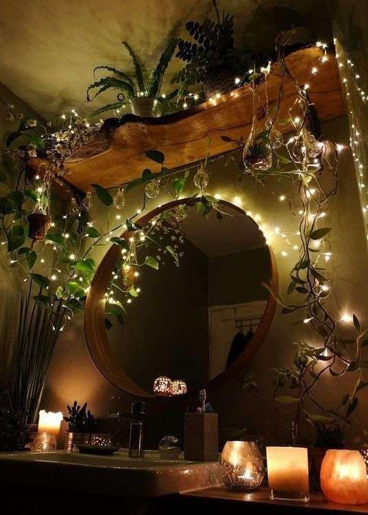 Candlelight and Soft Lighting: 