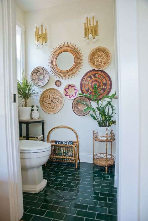 Decorate the Bohemian Bathroom walls: 