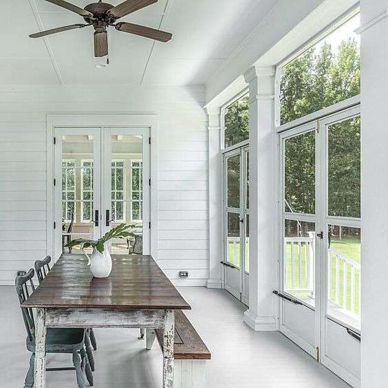Adaptive Dividers with Shiplap Walls